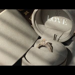 Vera Wang Love Edition  14k white gold 1-1/2 ct